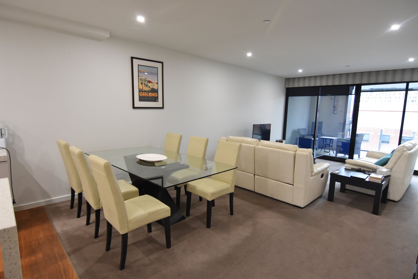 Gallery: 205/100 Western Beach Road