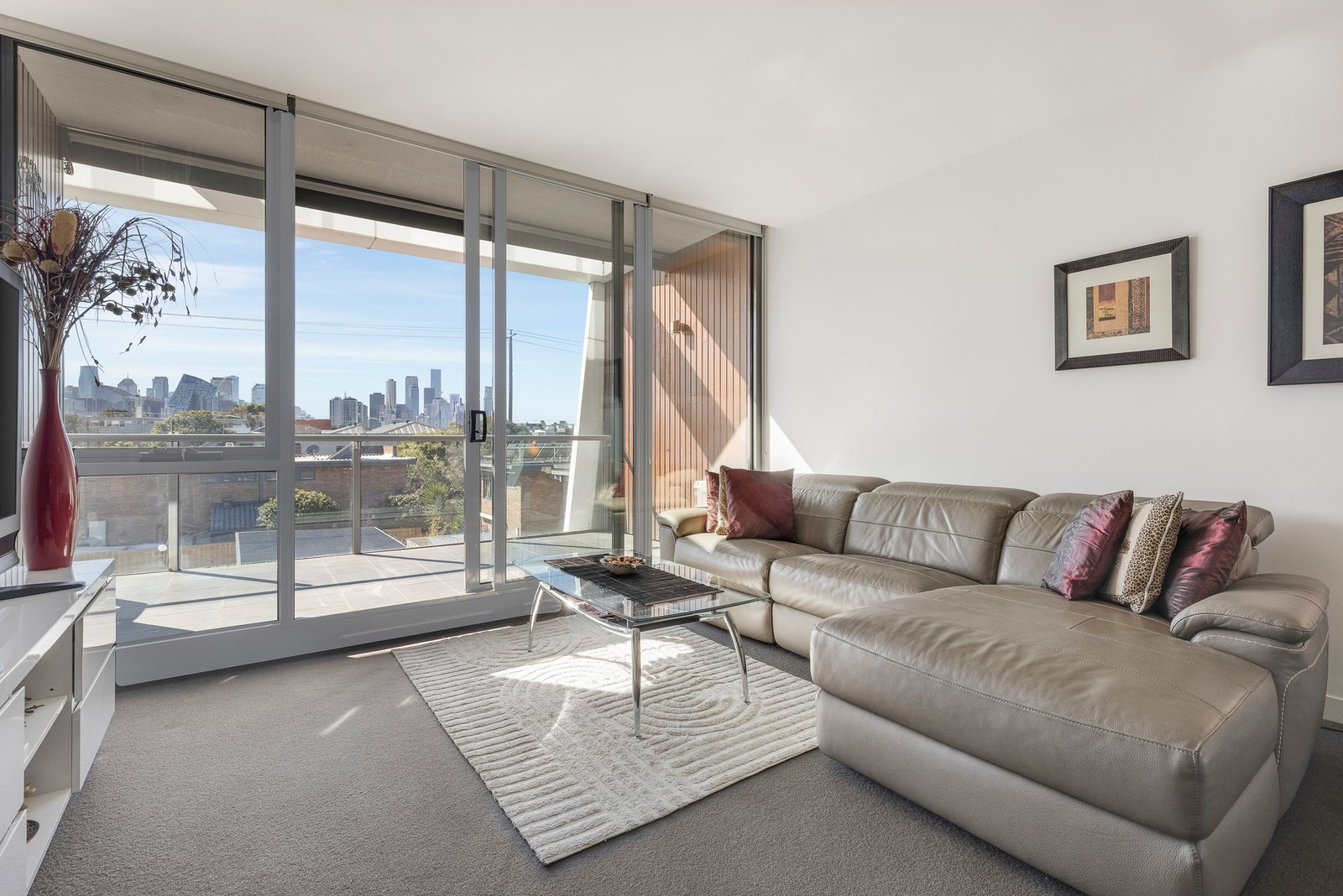Gallery: 205/115 Nott Street