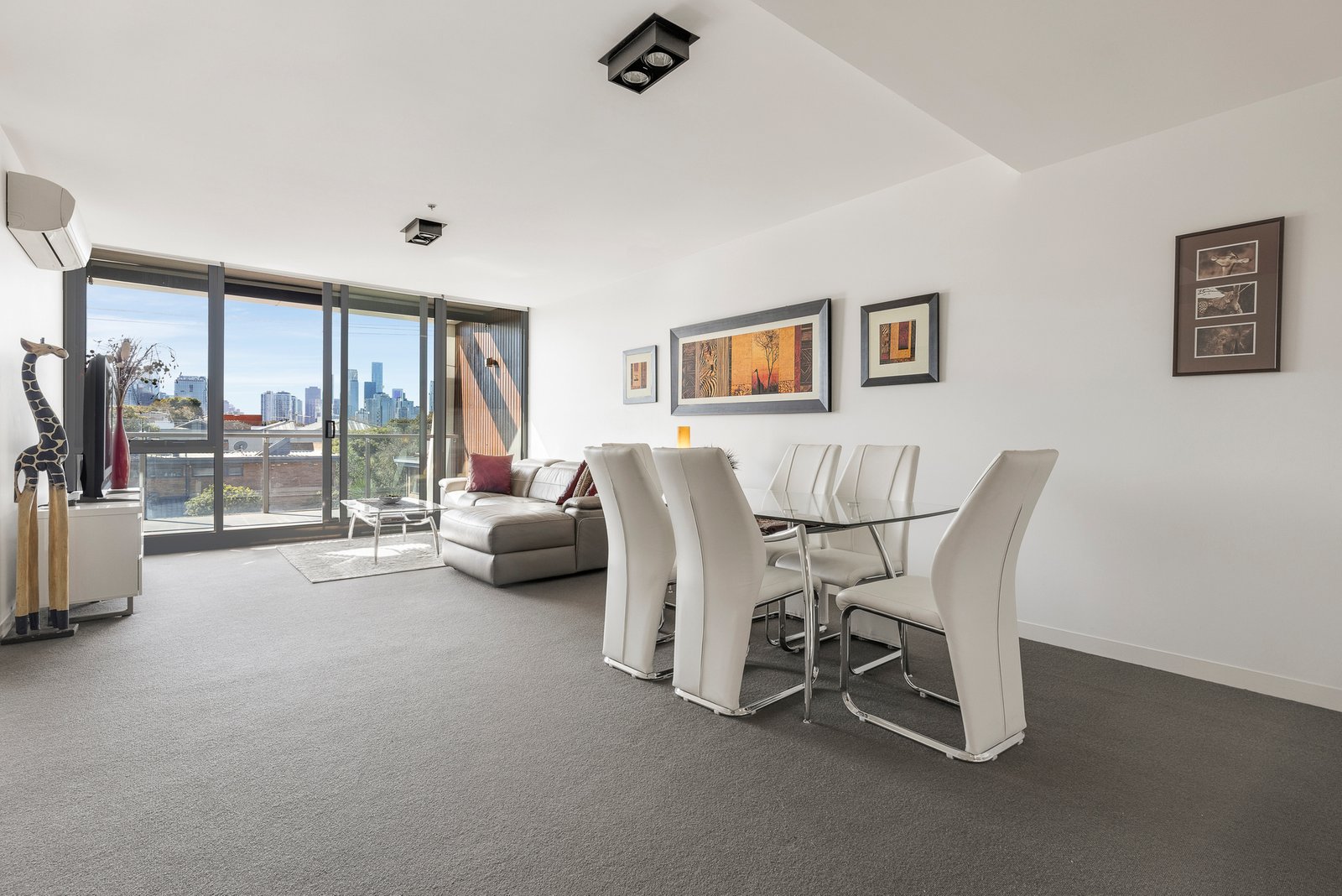 Gallery: 205/115 Nott Street