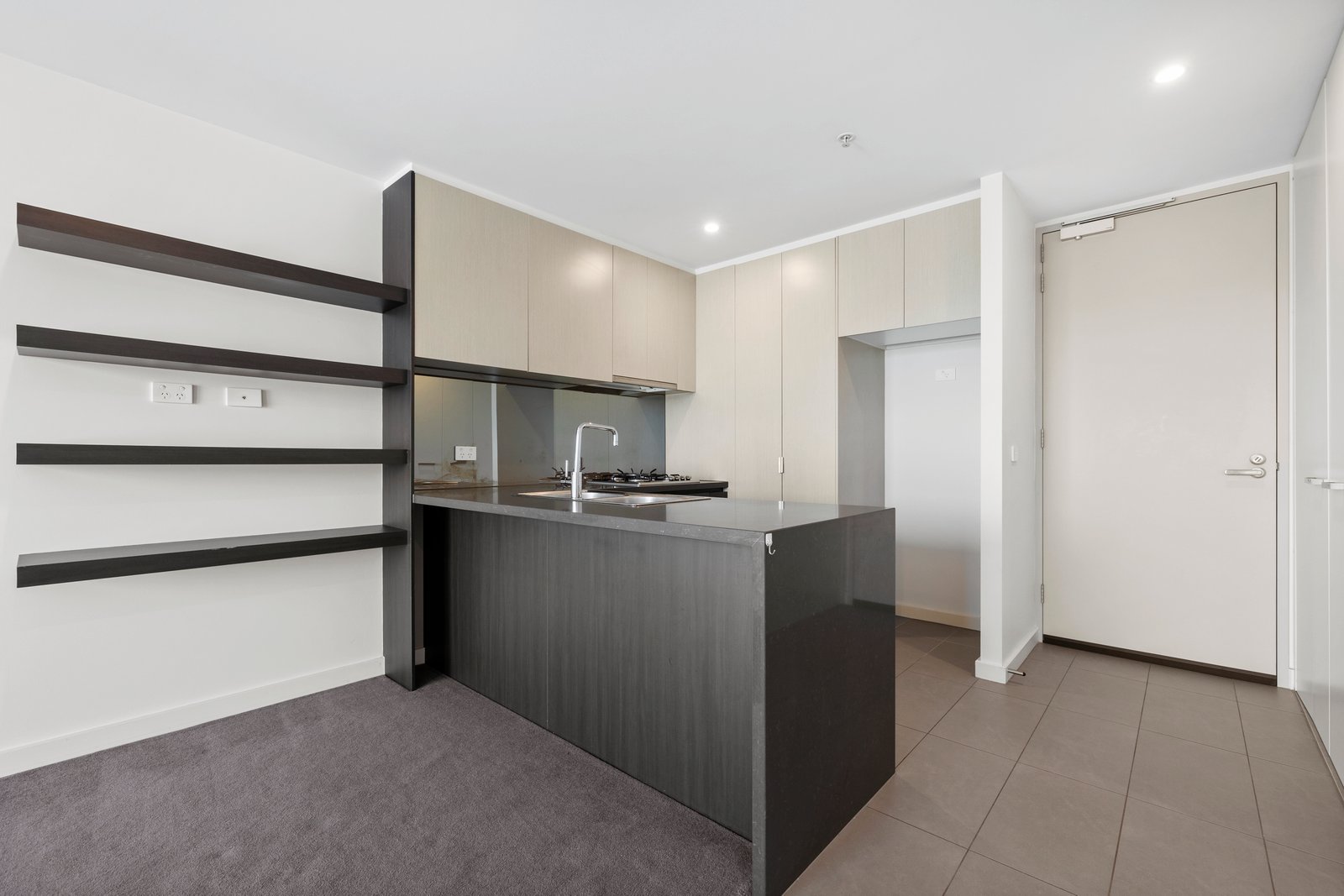Gallery: 205/144 Collins Street