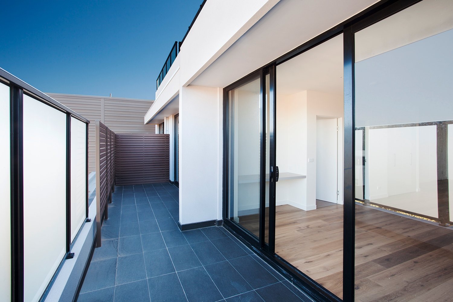 Gallery: 205/144 McKinnon Road