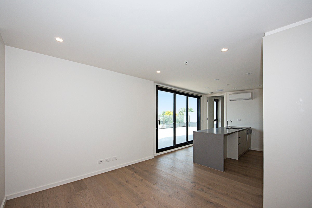 Gallery: 205/16 Woorayl Street