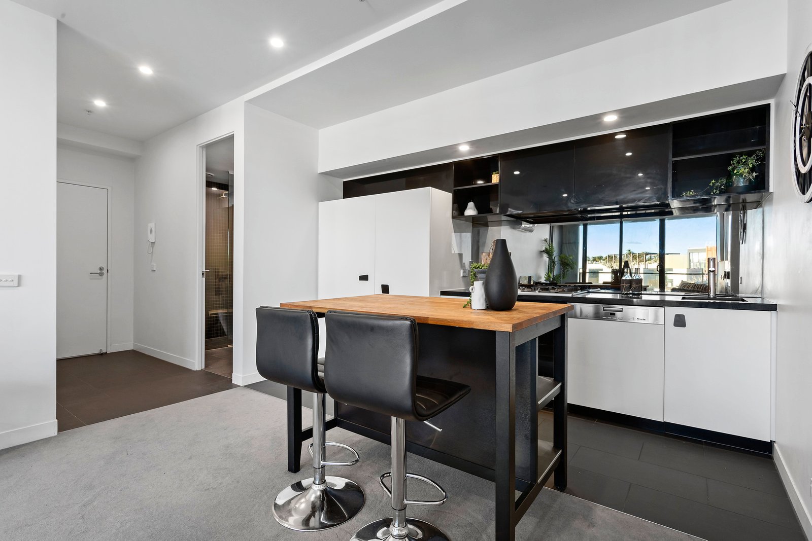 Real Estate and Property in 205/18 McCombie Street, Elsternwick, VIC