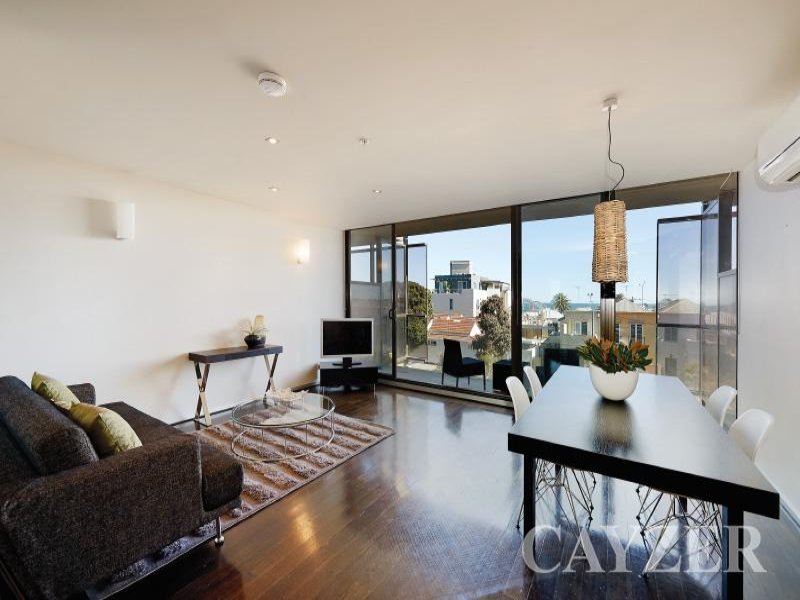Gallery: 205/2 Rouse Street