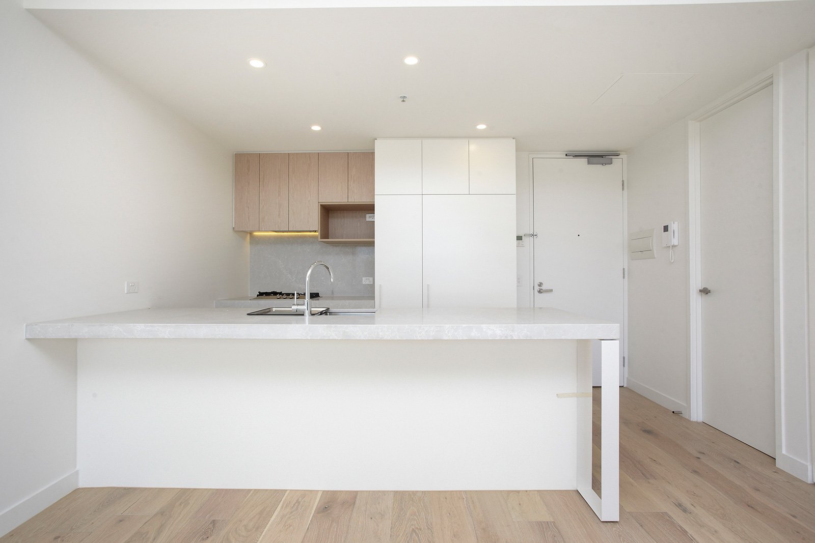 Gallery: 205/2 Well Street