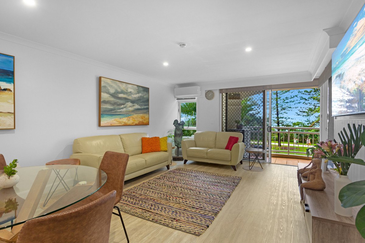 205/220 The Esplanade Burleigh Heads 5