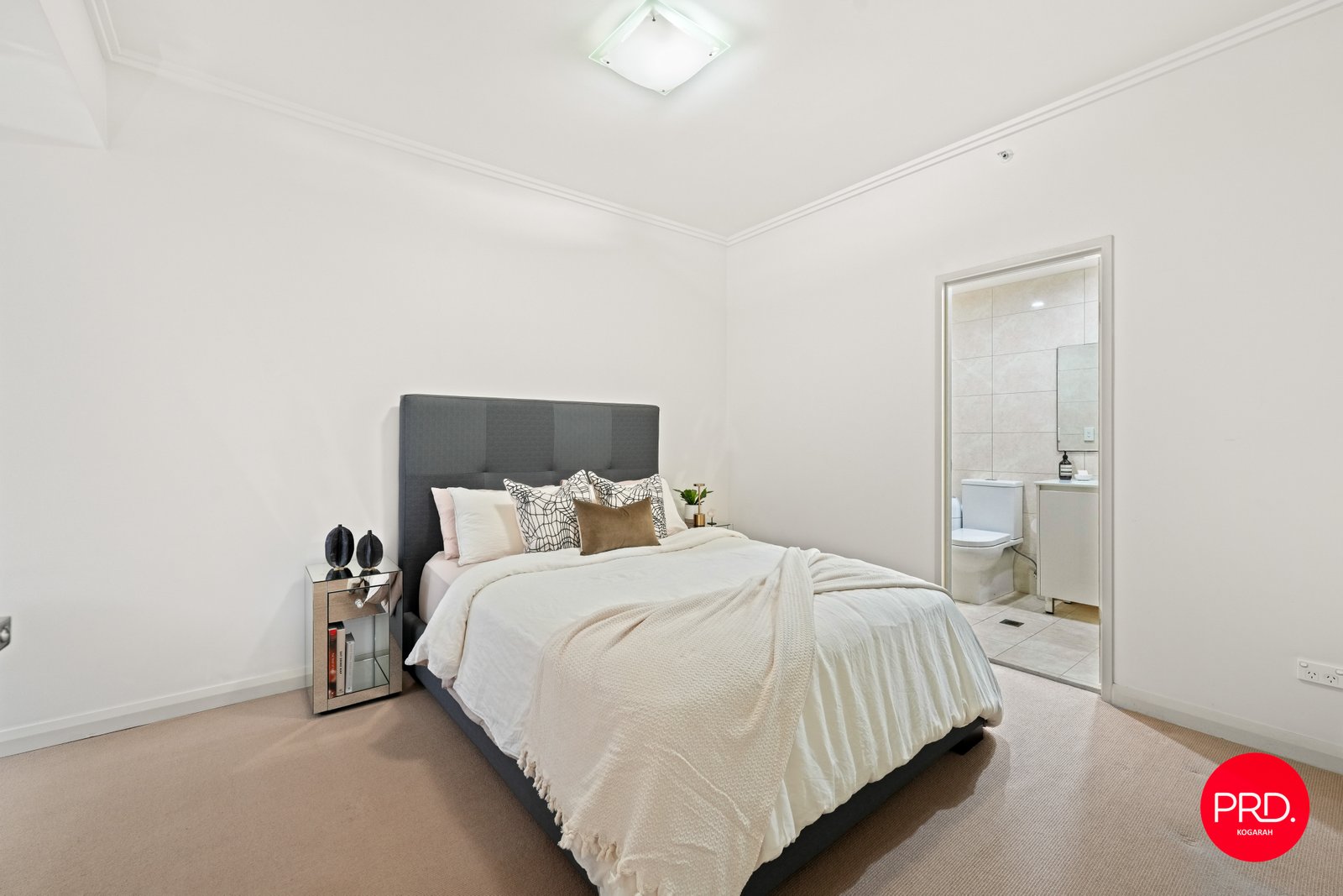205/23-26 Station Street KOGARAH 9