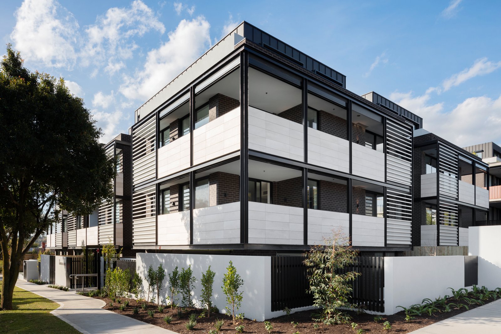 205/2A Kenilworth Grove, Glen Iris, VIC