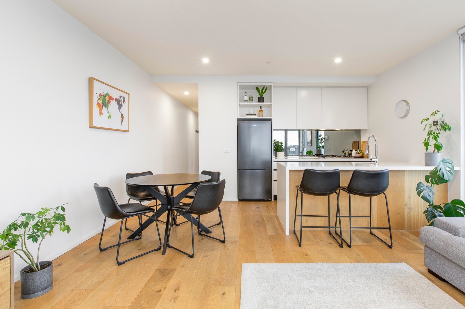 Gallery: 205/2a Nelson Street