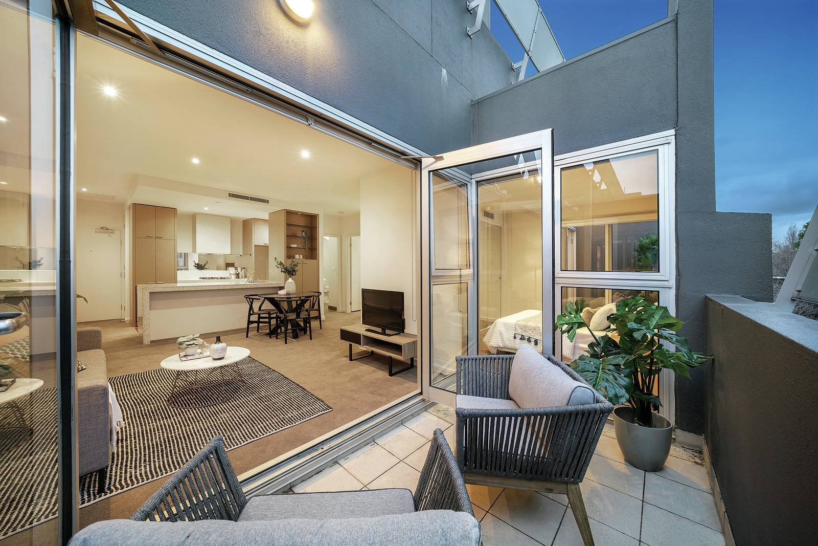 205/334 Toorak Road, South Yarra, VIC