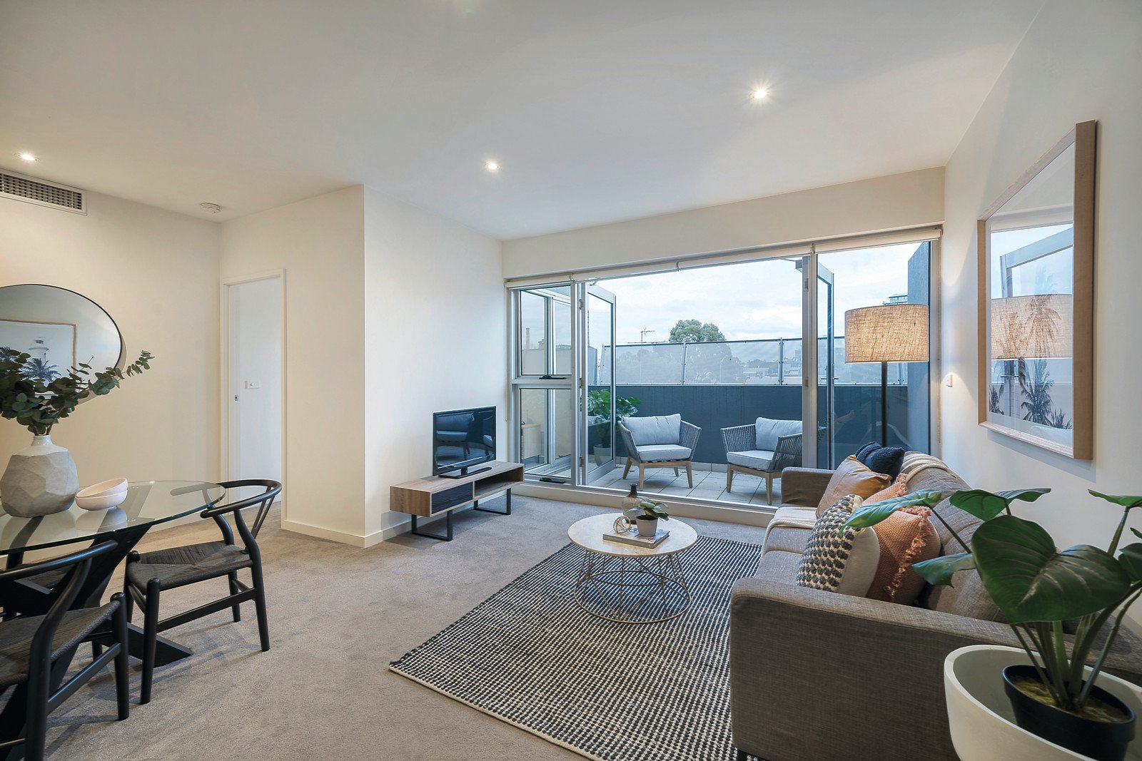 205/334 Toorak Road, South Yarra, VIC