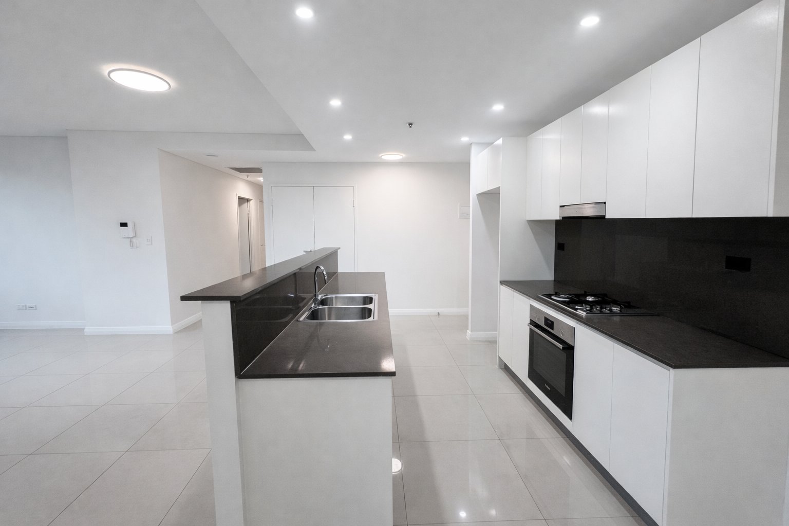 205/39 Kent Road MASCOT 4