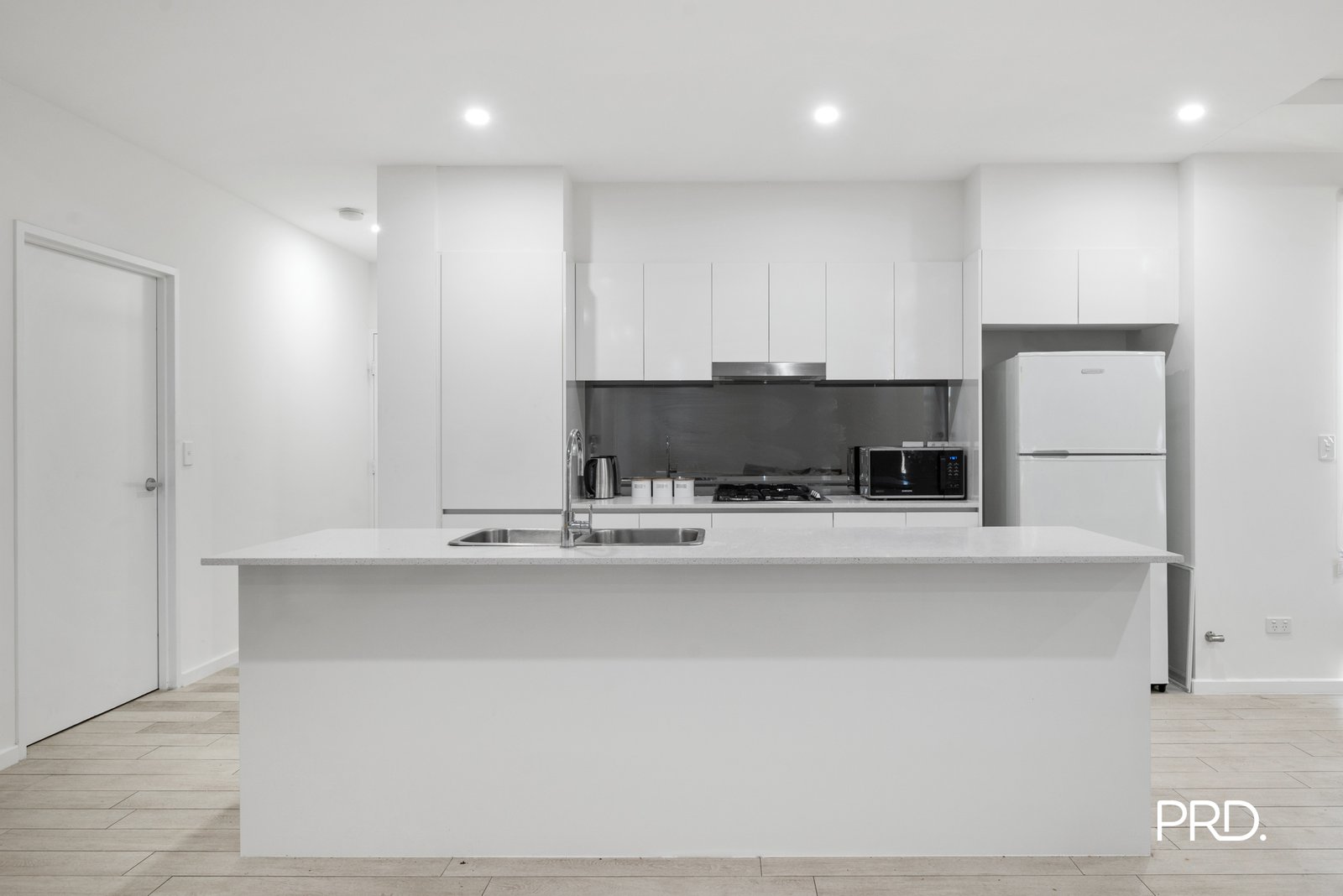 205/5 Cullen Avenue JORDAN SPRINGS 4