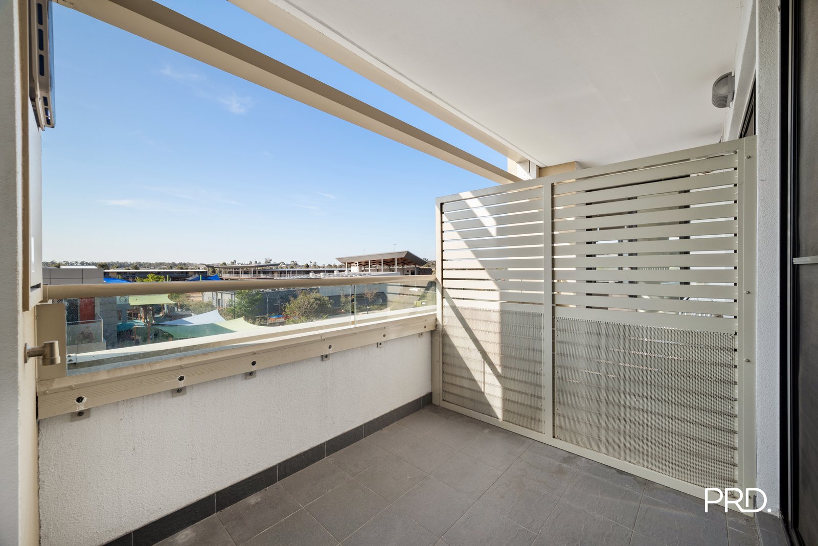 205/5 Cullen Avenue JORDAN SPRINGS 14