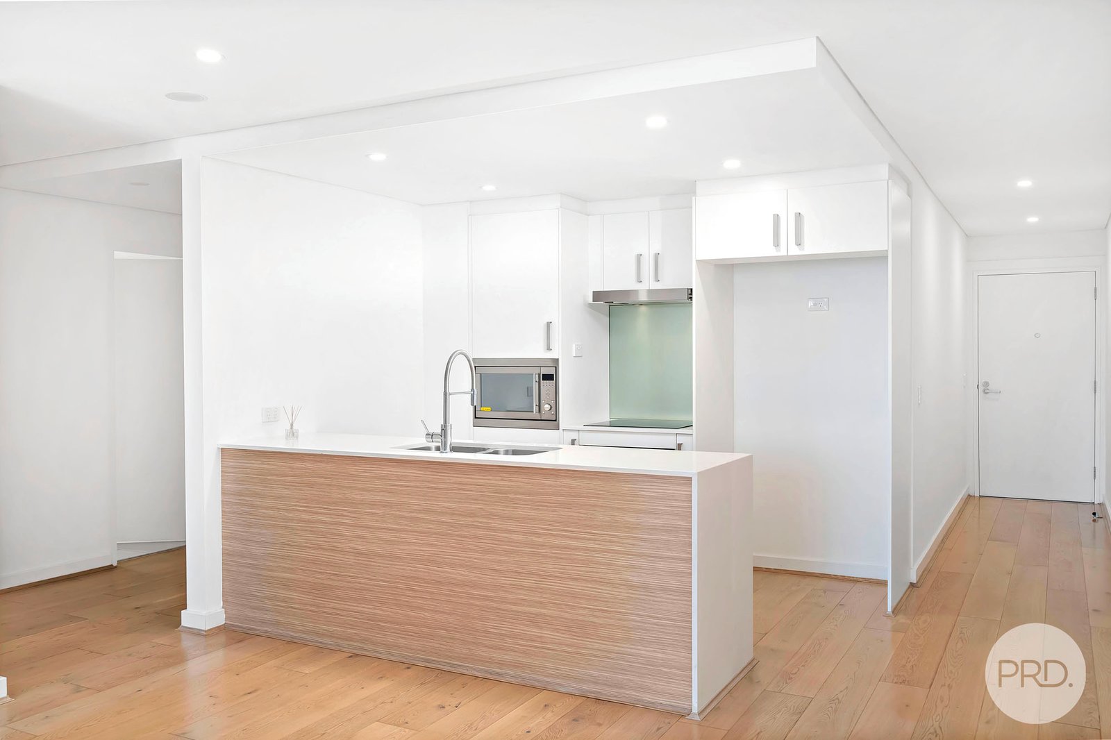 205/6 Bullecourt Street SHOAL BAY 11
