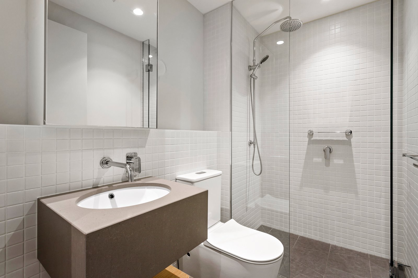 Real Estate and Property in 205/6 Percy Place, Prahran, VIC