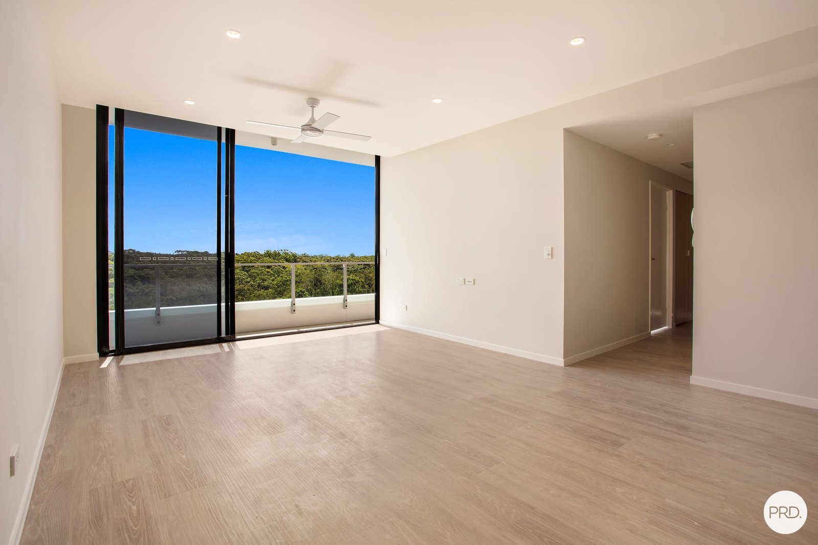 205/6 Tonga Place PARKWOOD 13