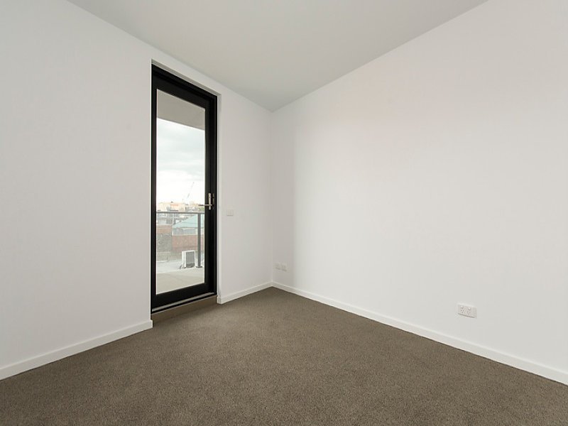 Gallery: 205/8-10 Mclarty Place