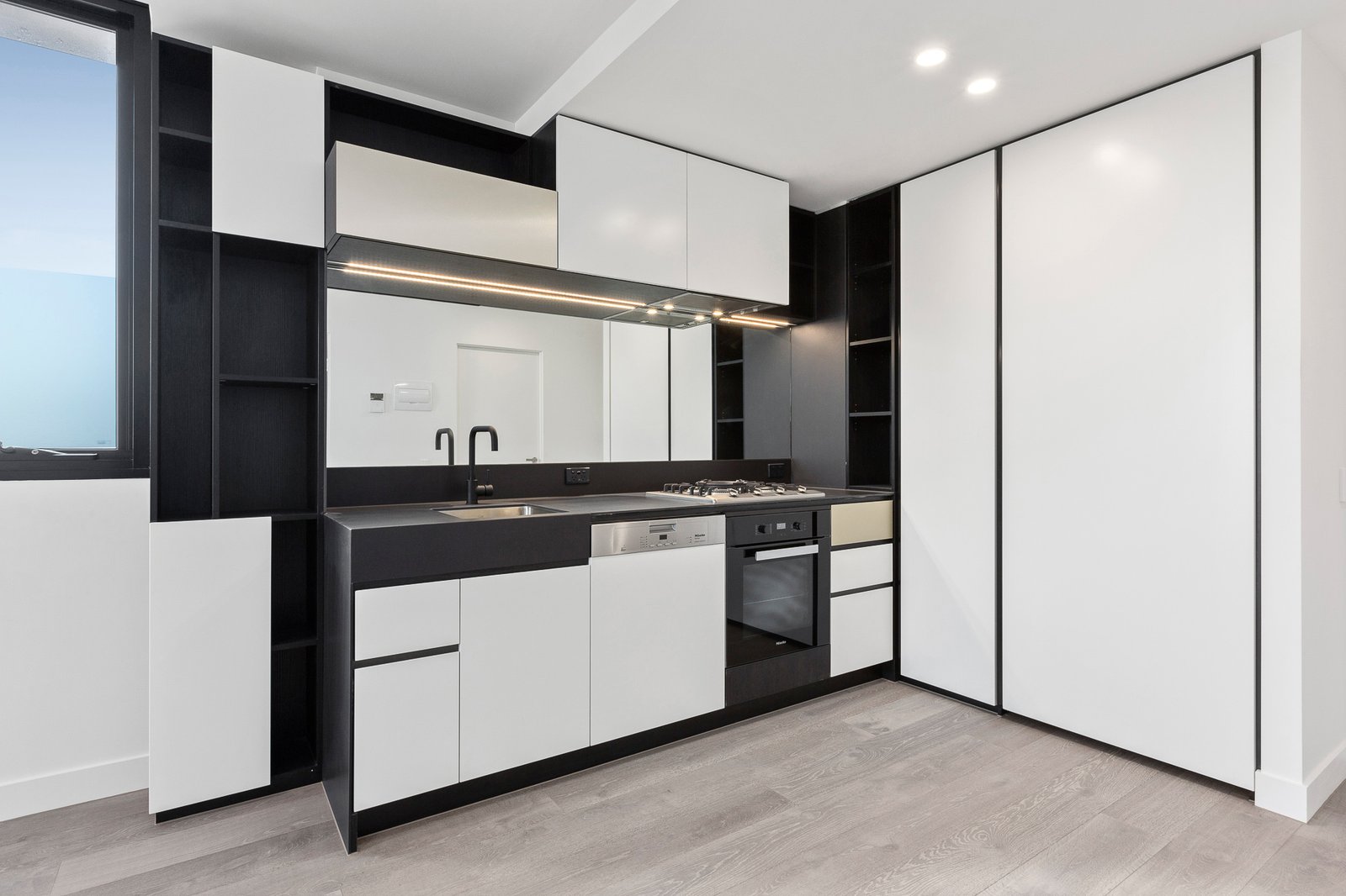 Gallery: 205/80 Carlisle Street