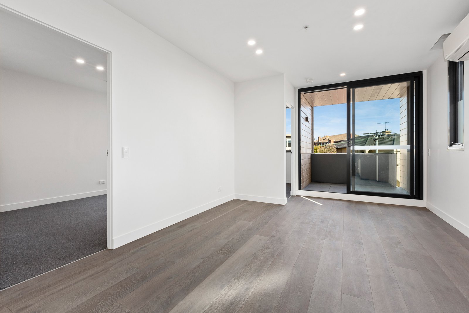 Gallery: 205/80 Carlisle Street