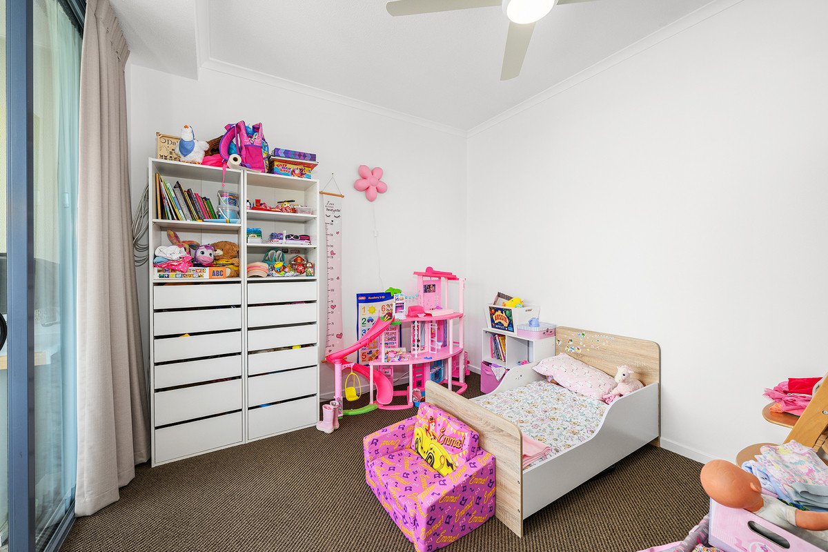 2058/1 Ocean Street Burleigh Heads 16