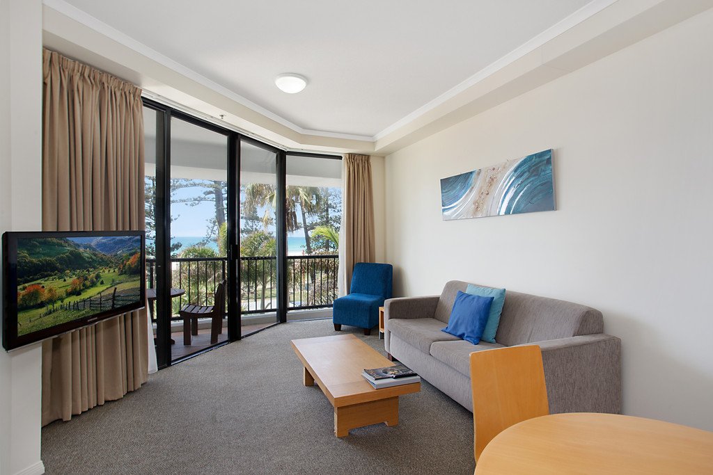 205/88 Marine Parade COOLANGATTA 3