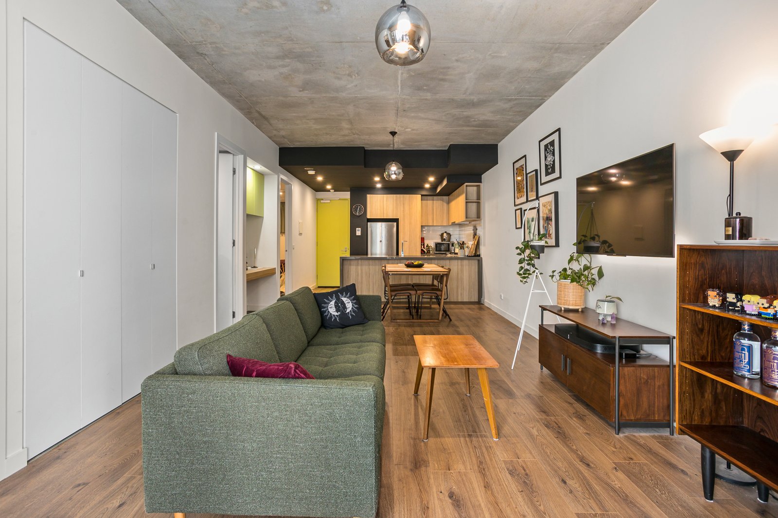 Gallery: 205/90 Buckley Street