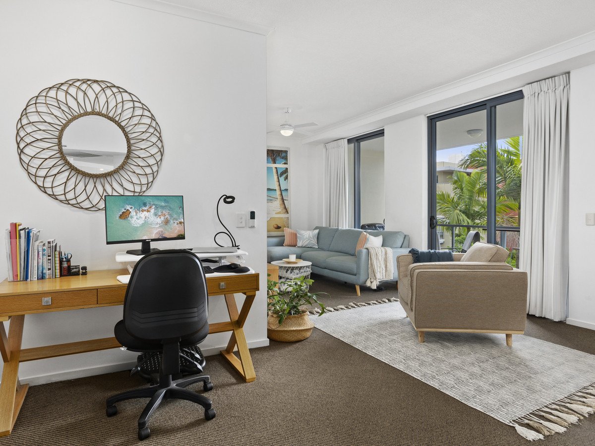 2059/1 Ocean Street Burleigh Heads 7