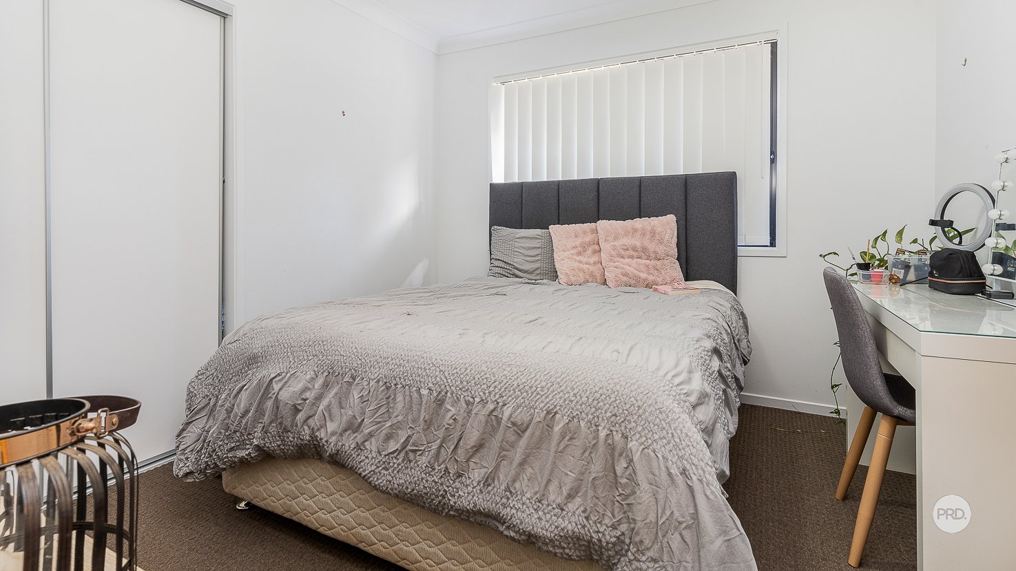 205A QUEEN Street CLEVELAND 10