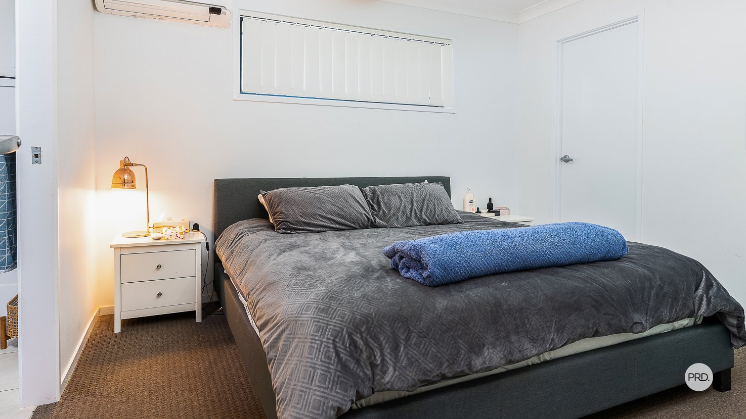 205A QUEEN Street CLEVELAND 11