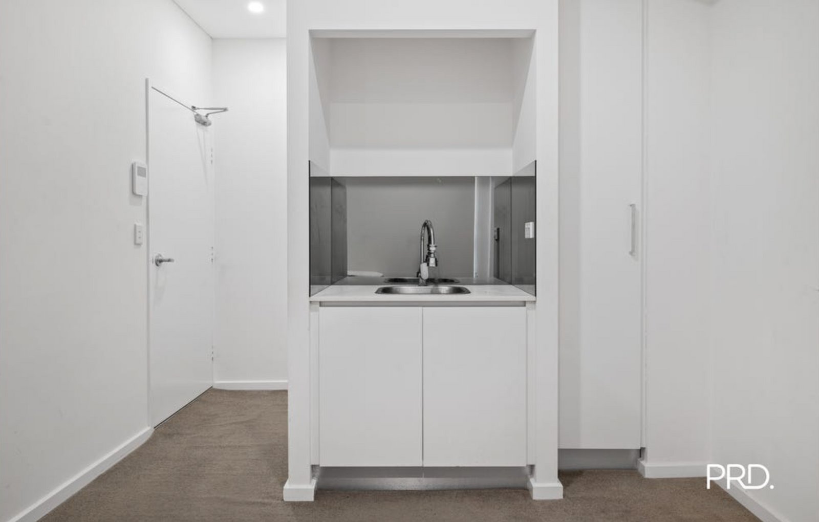 205b/5 Cullen Ave  Jordan Springs 3