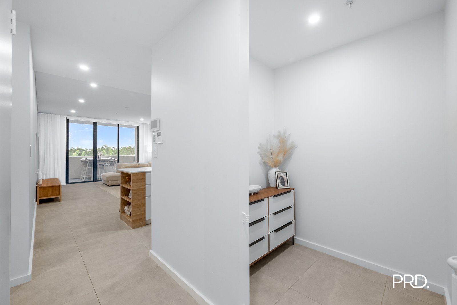 205C/90 Glenmore Ridge Drive GLENMORE PARK 2