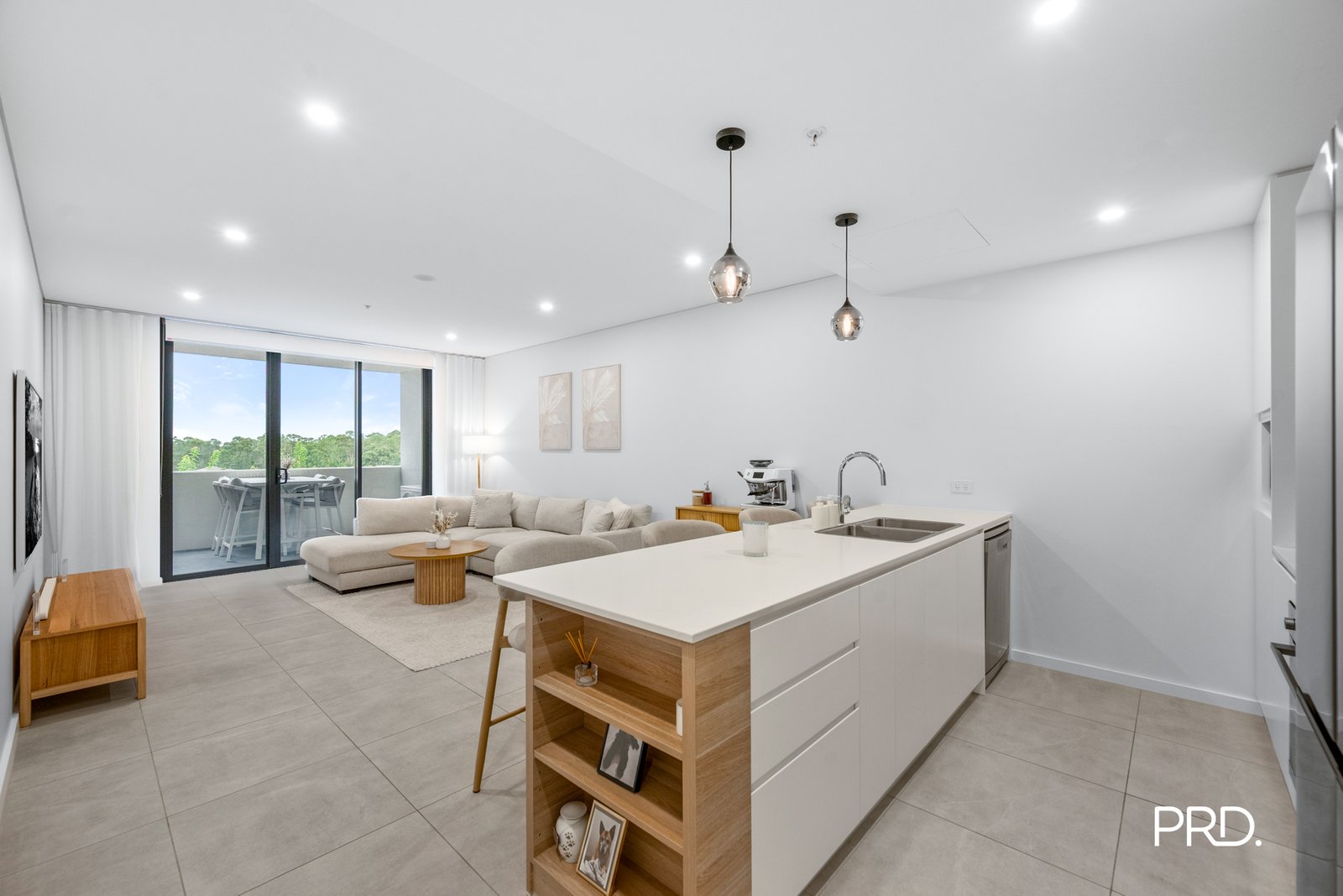 205C/90 Glenmore Ridge Drive GLENMORE PARK 4