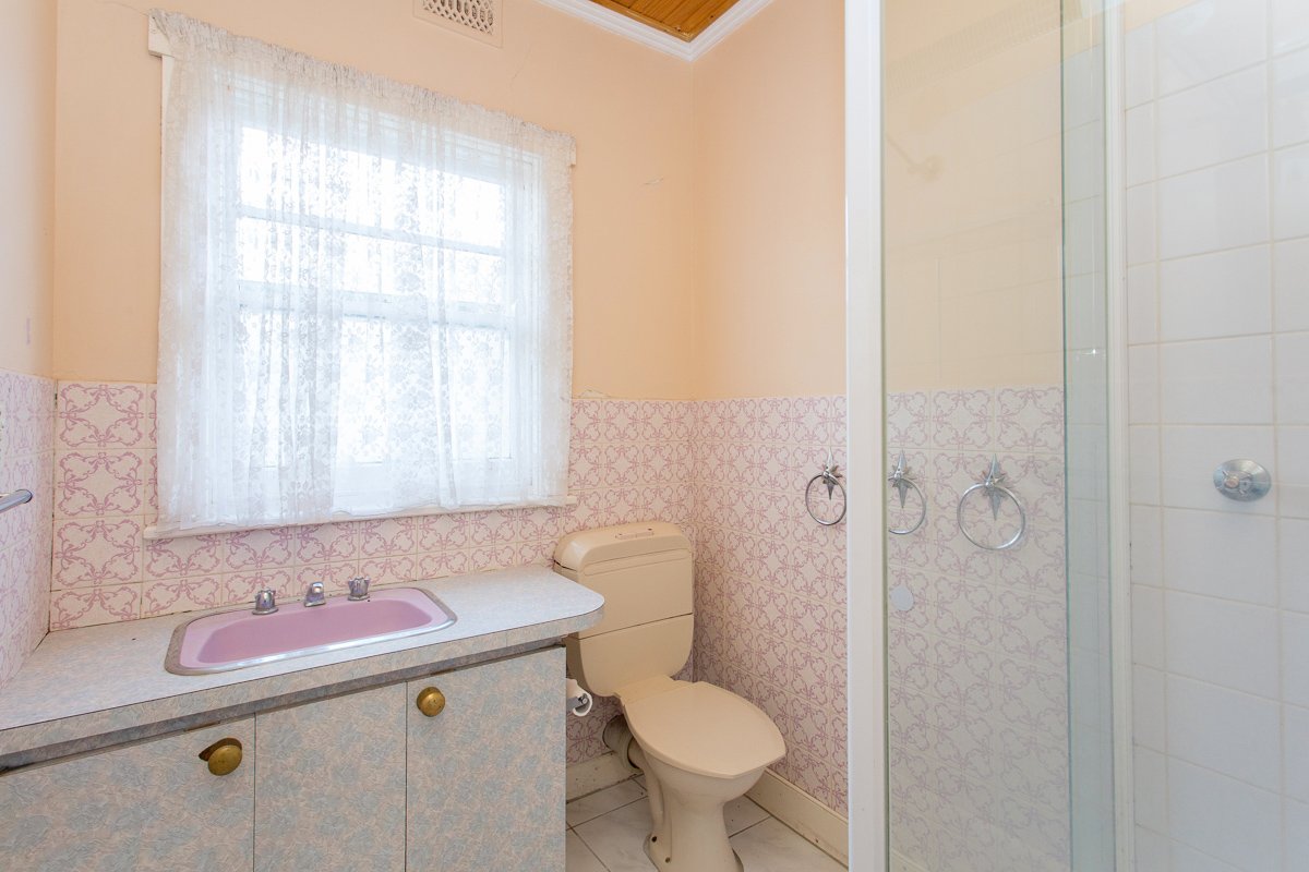 Gallery: 206 Eureka Street