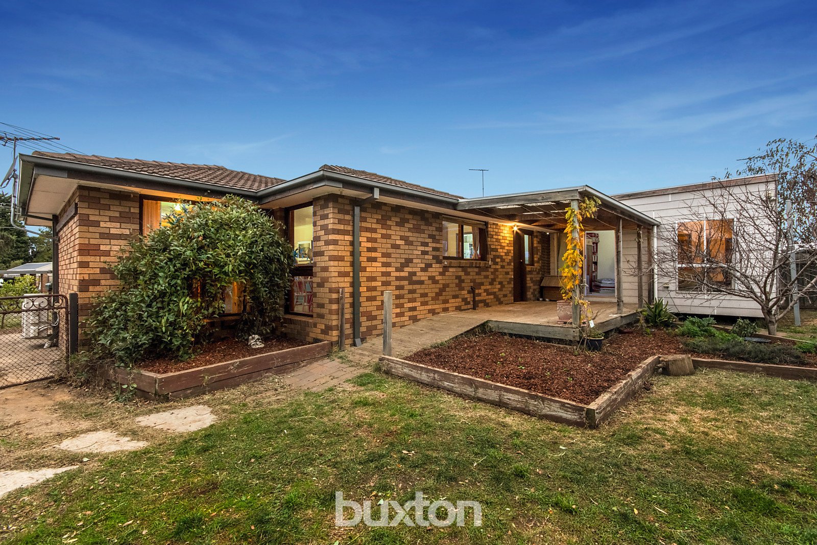 Gallery: 206 Francis Street