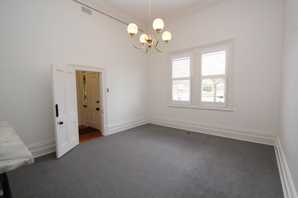 206 Macarthur Street SOLDIERS HILL 5