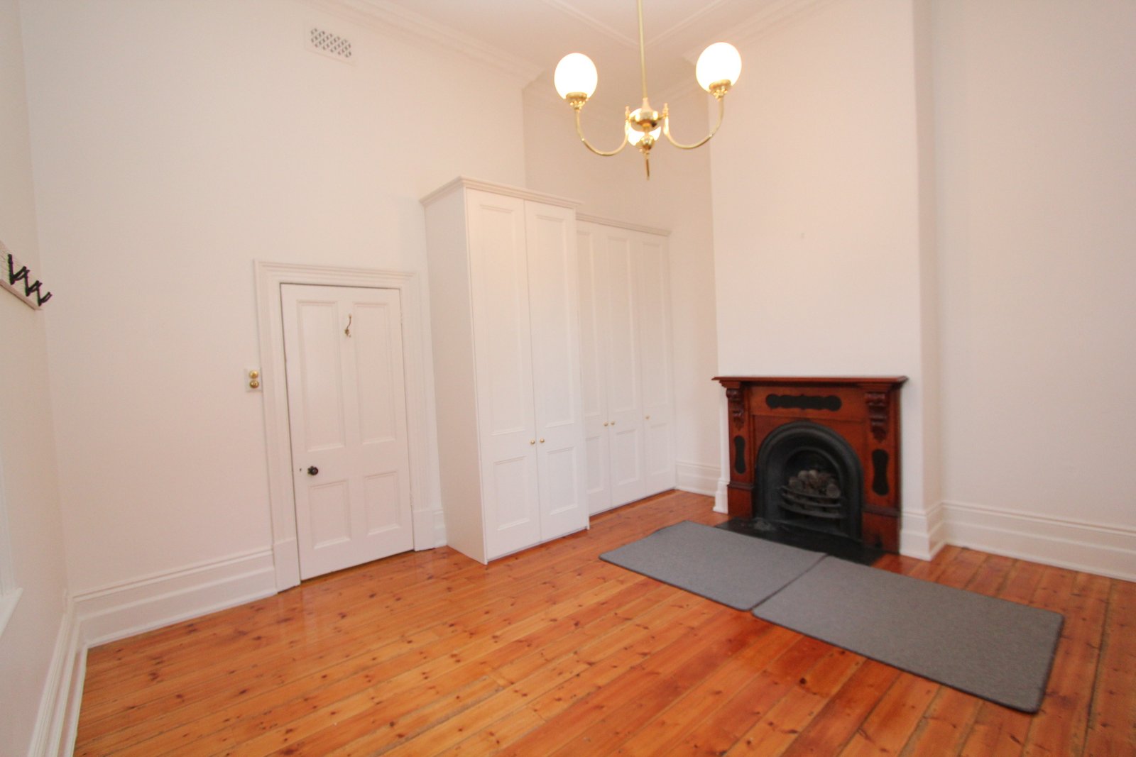 206 Macarthur Street SOLDIERS HILL 6