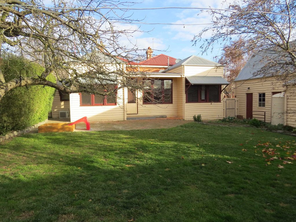 206 Macarthur Street SOLDIERS HILL 23
