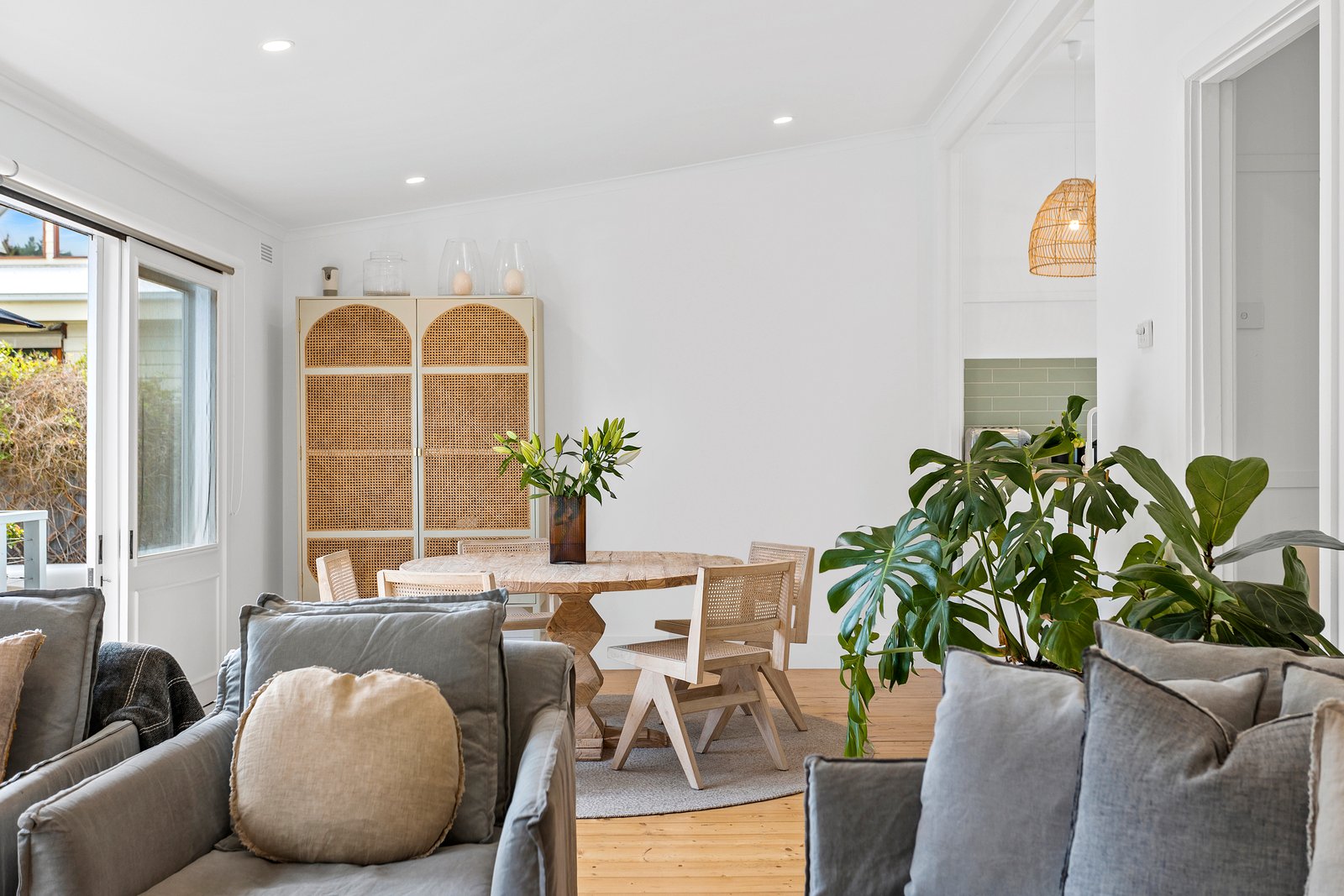 Real Estate and Property in 206 Ocean Beach Road, Sorrento, VIC