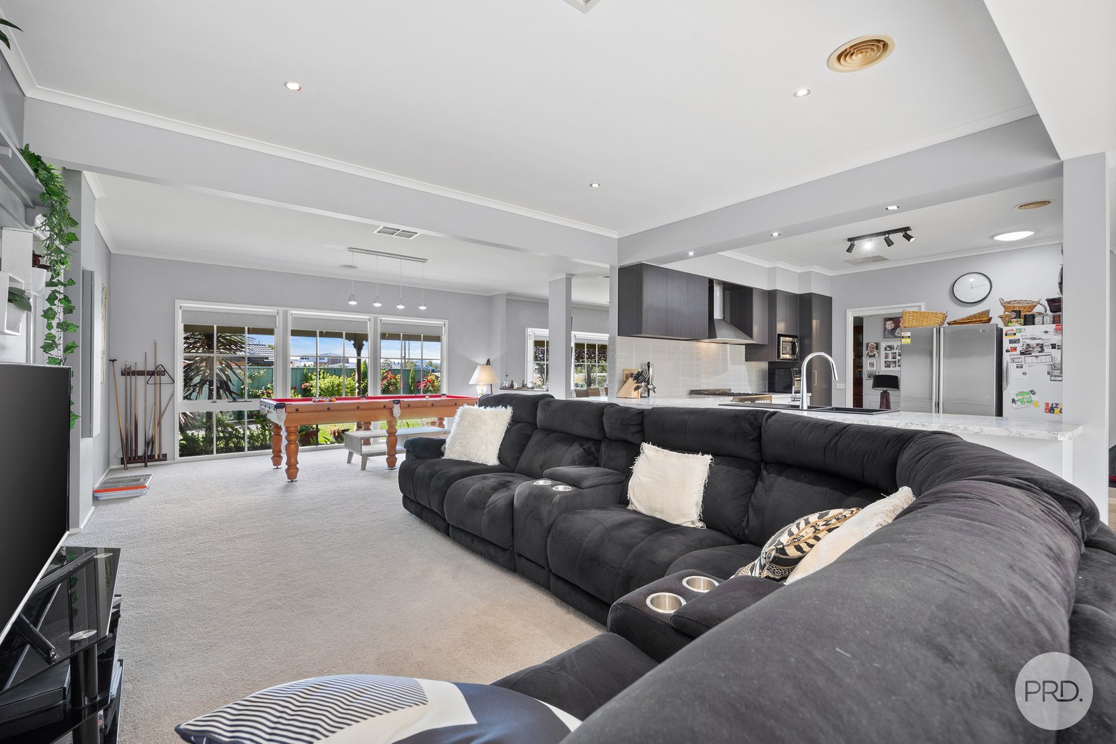 206 Smythes Road DELACOMBE 4