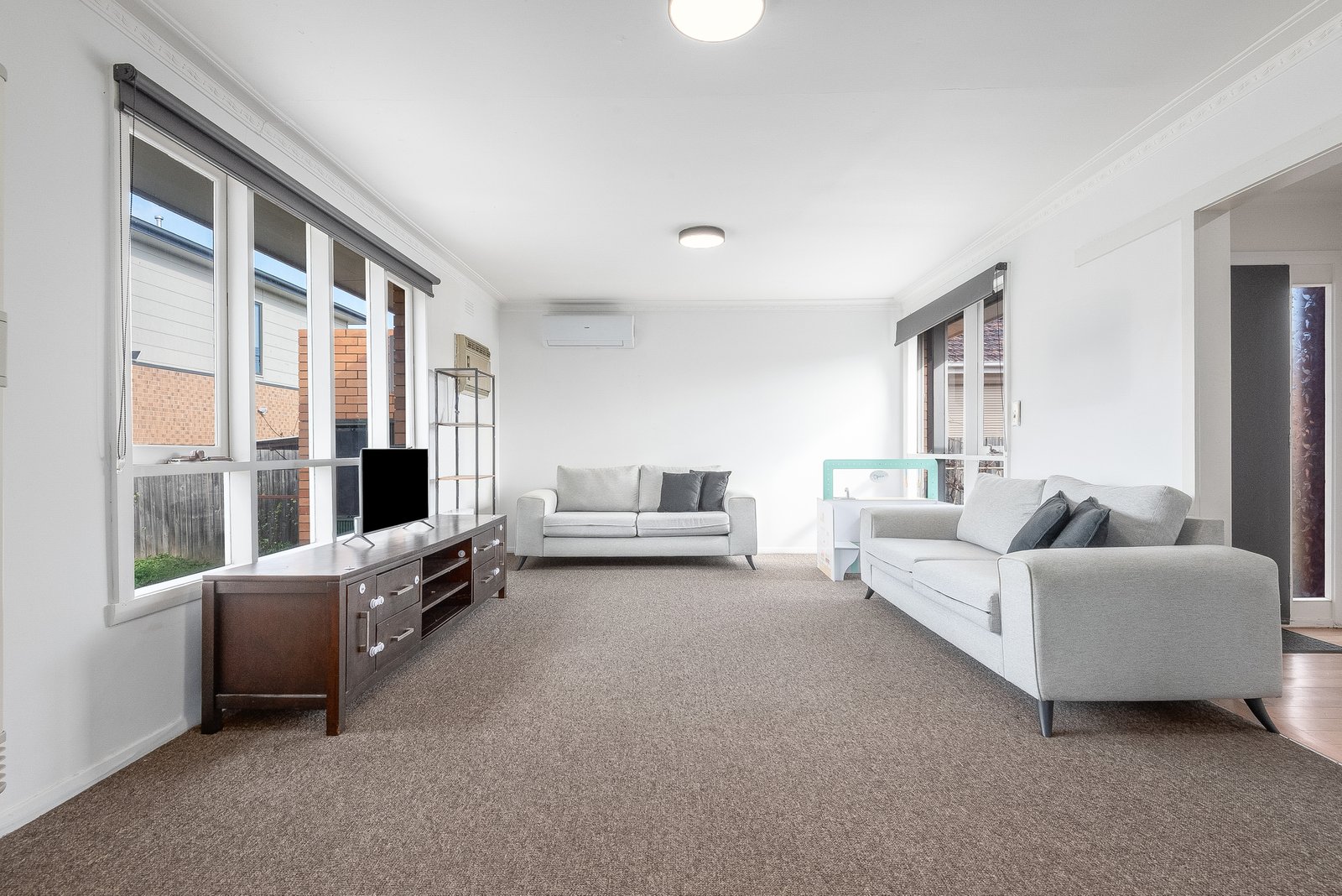 Gallery: 206 Thompson Road