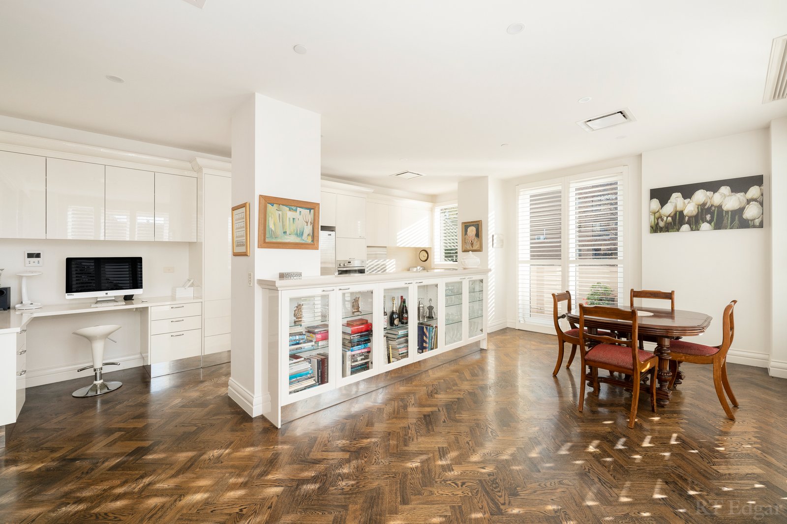 Real Estate and Property in 206/1 Wallace Avenue, Toorak, VIC