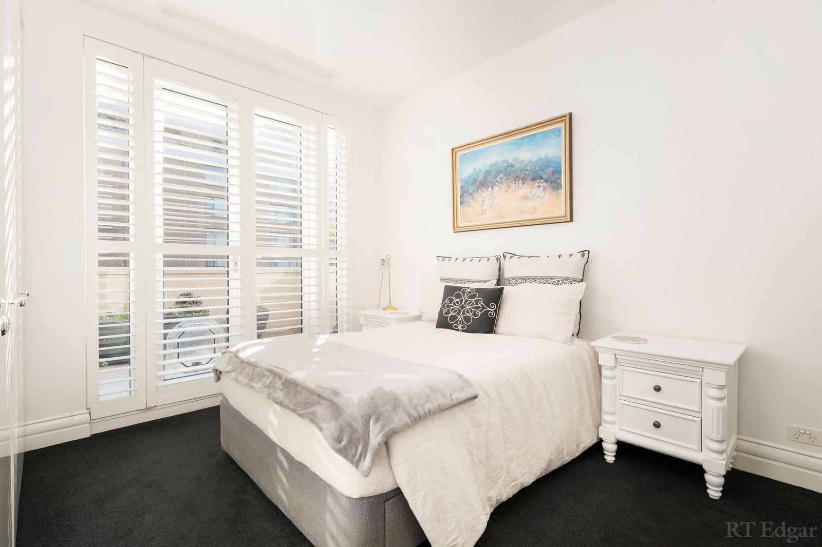 Real Estate and Property in 206/1 Wallace Avenue, Toorak, VIC