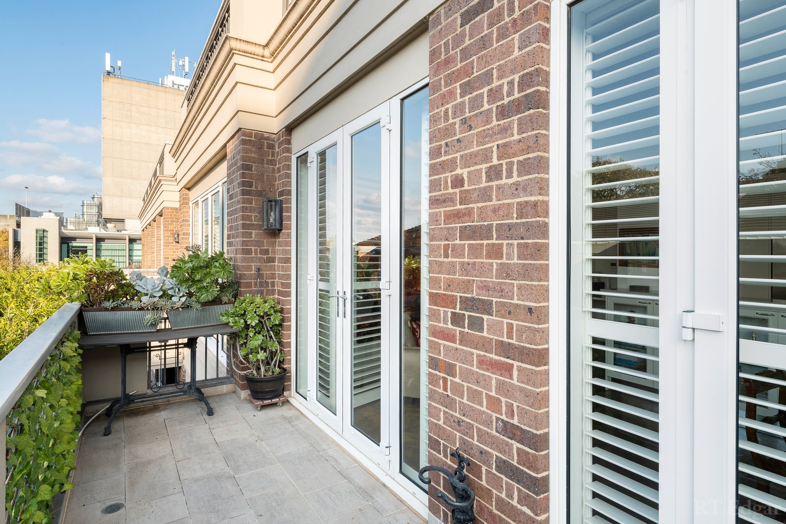 Real Estate and Property in 206/1 Wallace Avenue, Toorak, VIC