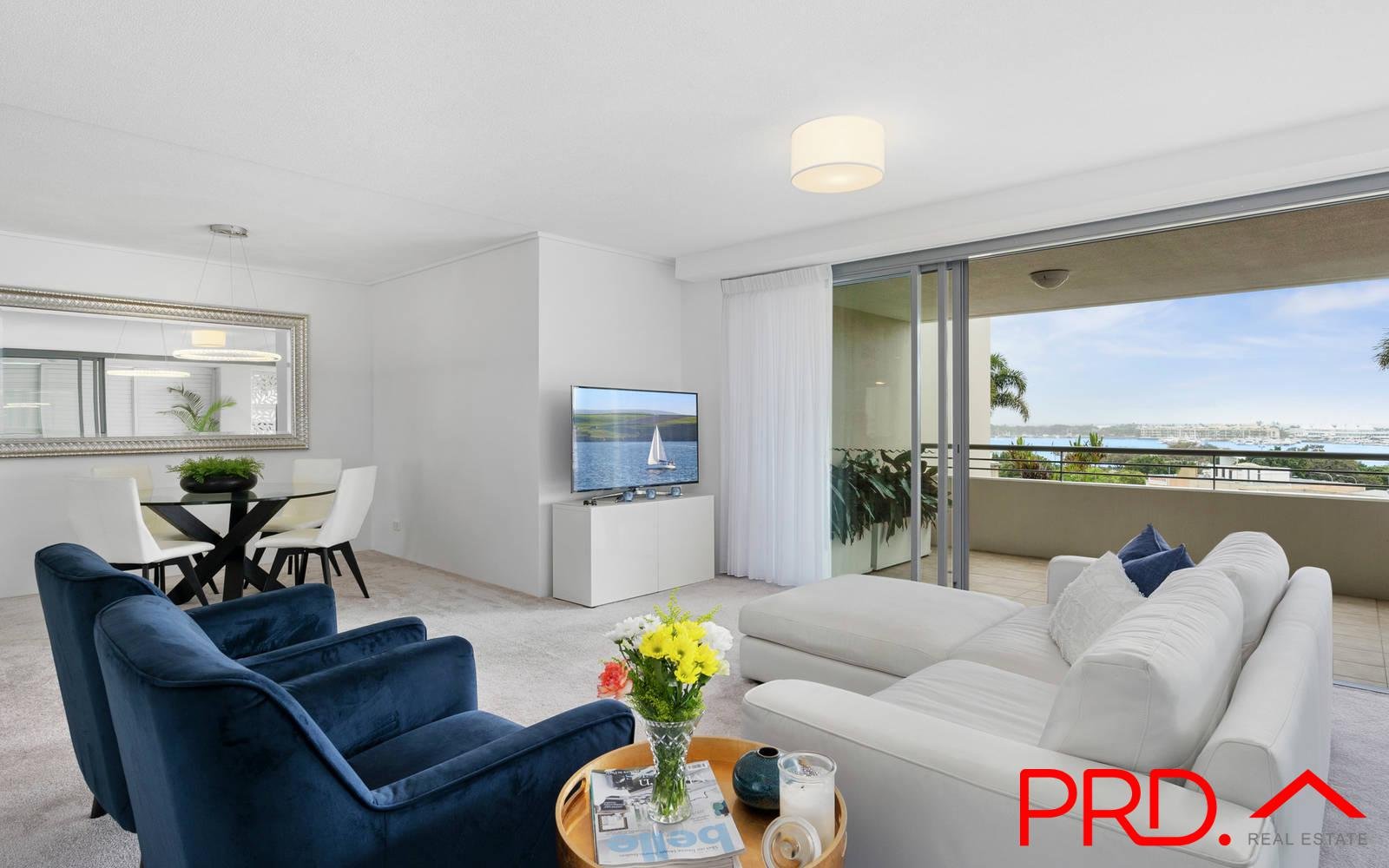 206/105 Scarborough Street SOUTHPORT 6