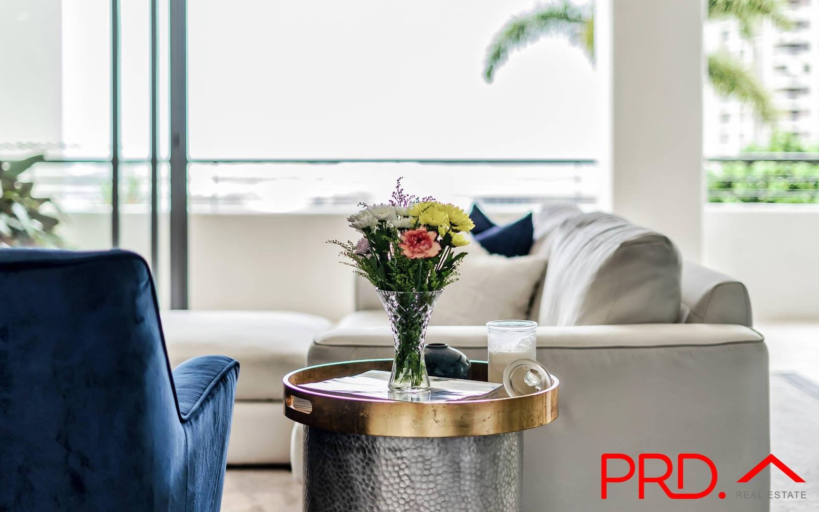 206/105 Scarborough Street SOUTHPORT 12