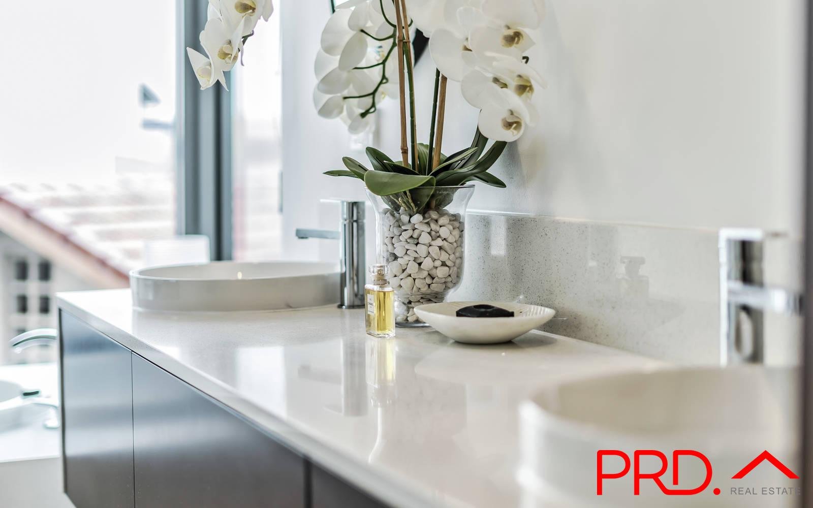 206/105 Scarborough Street SOUTHPORT 16