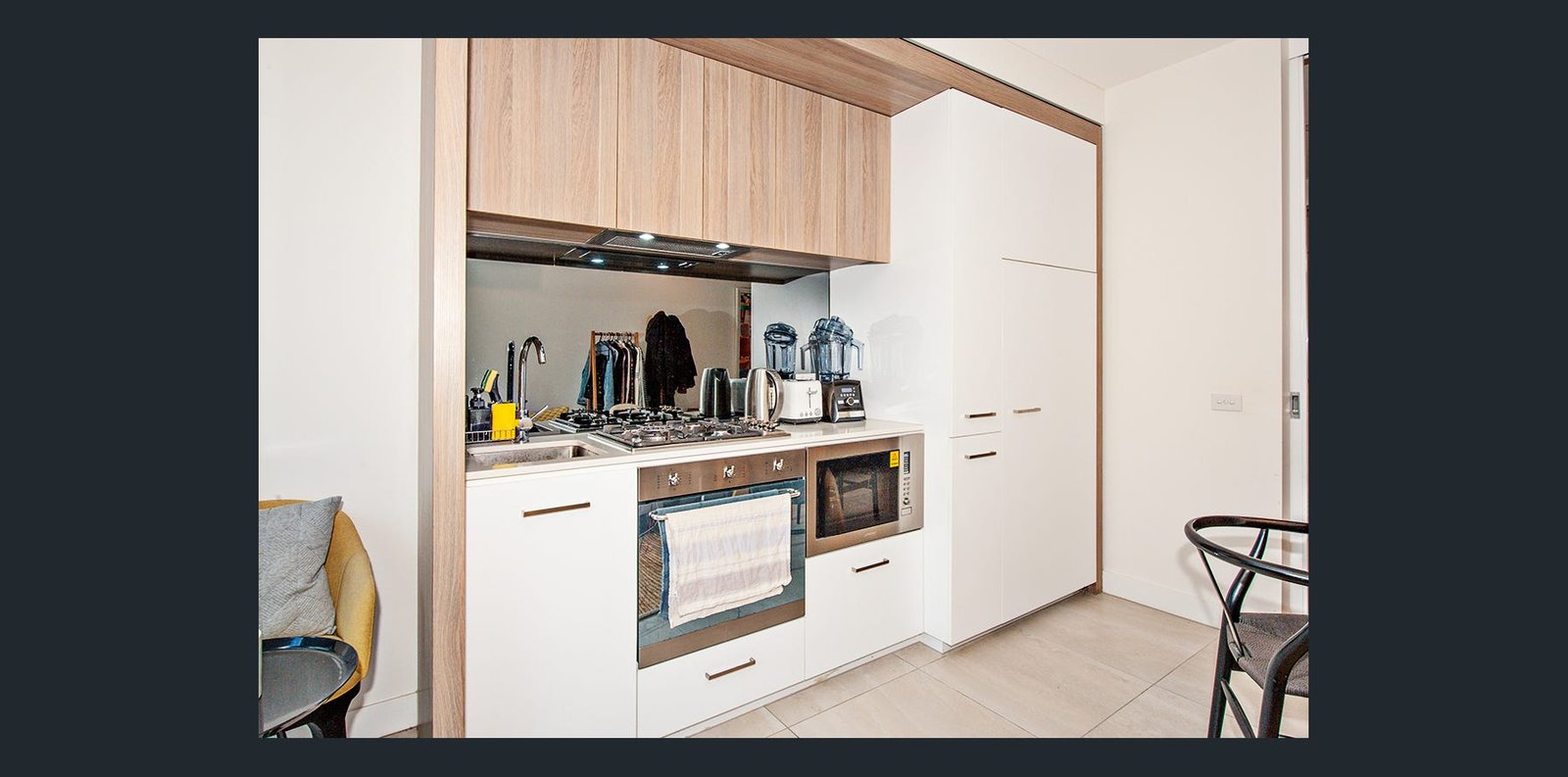Gallery: 206/108 Queensberry Street