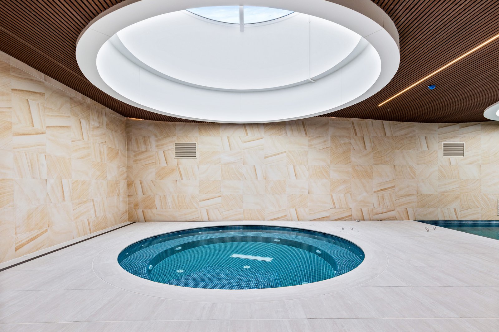 206/10C Premiership Close PENRITH 16