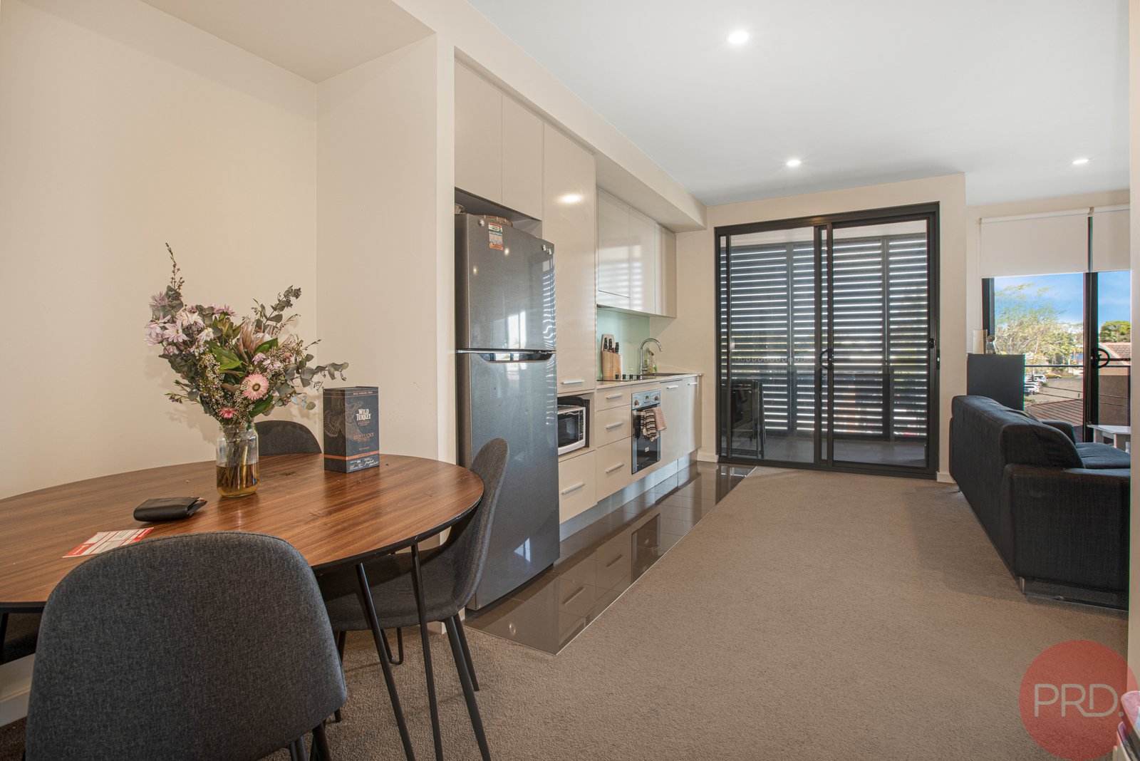 206/11 Ernest Street BELMONT 5